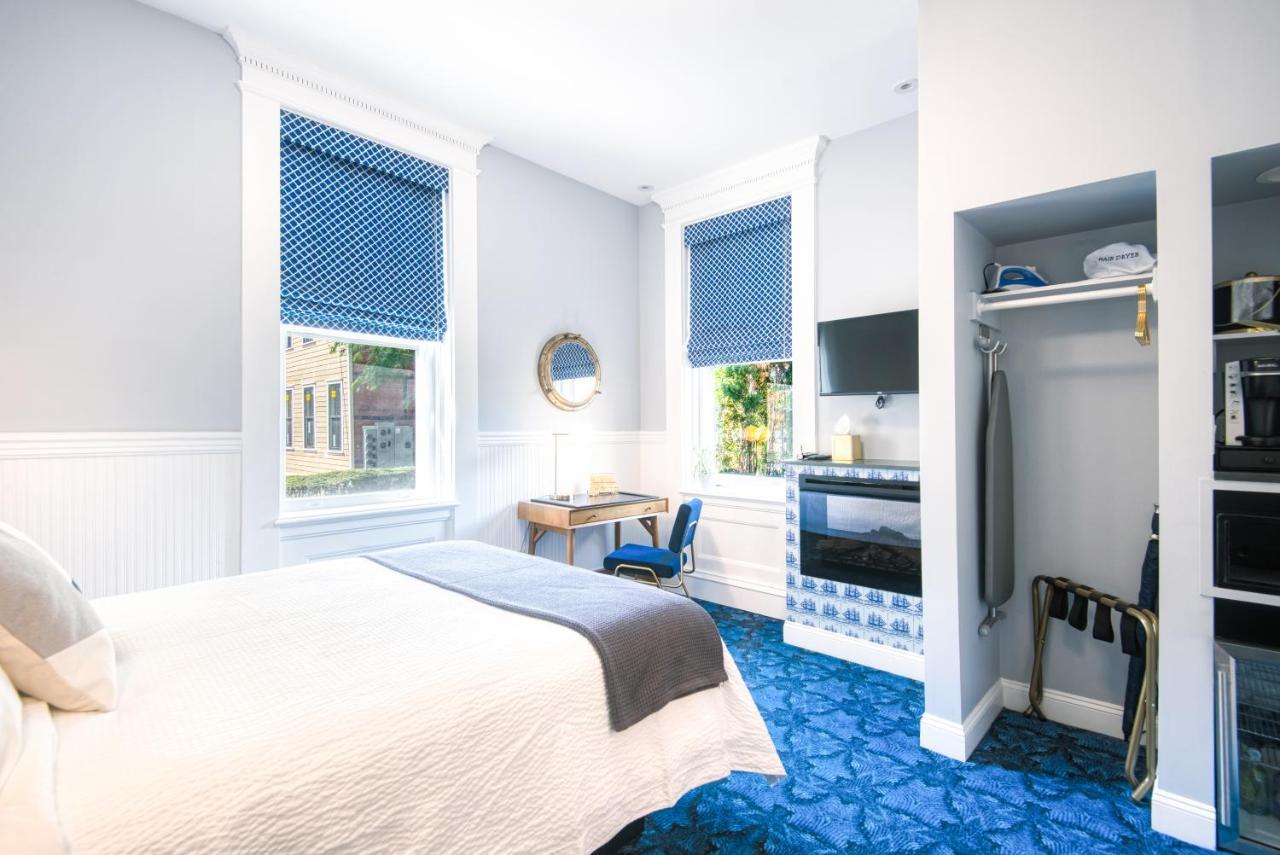 The Hudson Whaler Hotell Exteriör bild