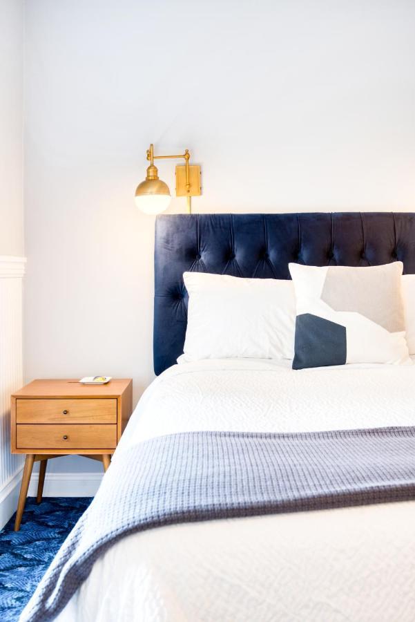 The Hudson Whaler Hotell Exteriör bild